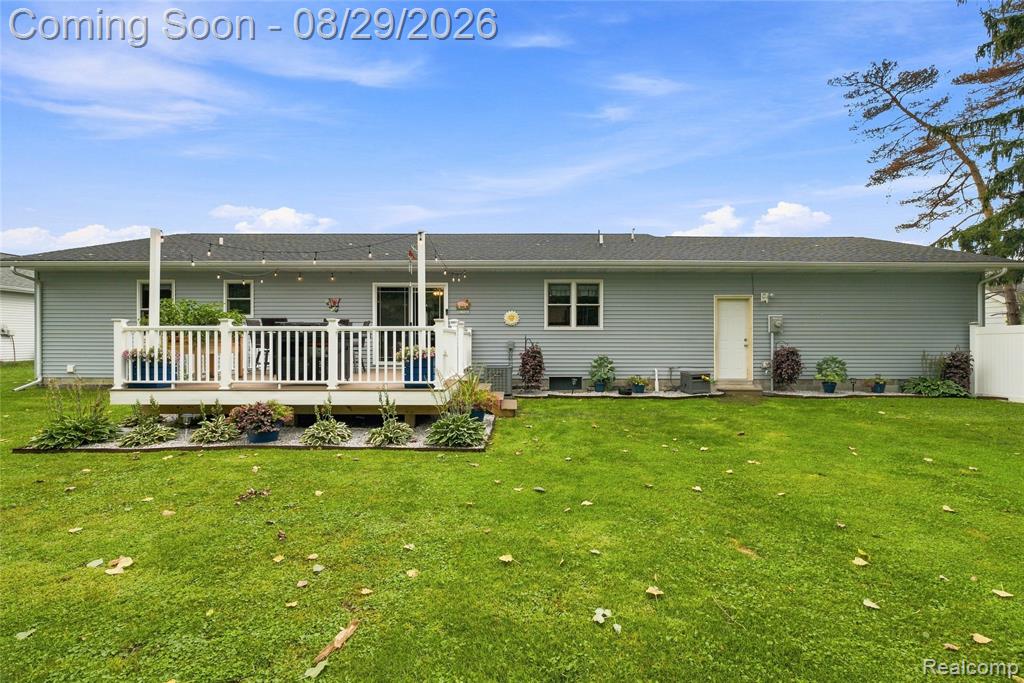 3956 Keewahdin Road Property Photo 45