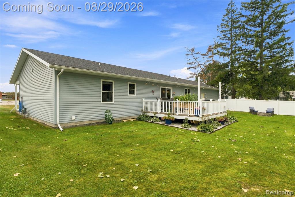 3956 Keewahdin Road Property Photo 46