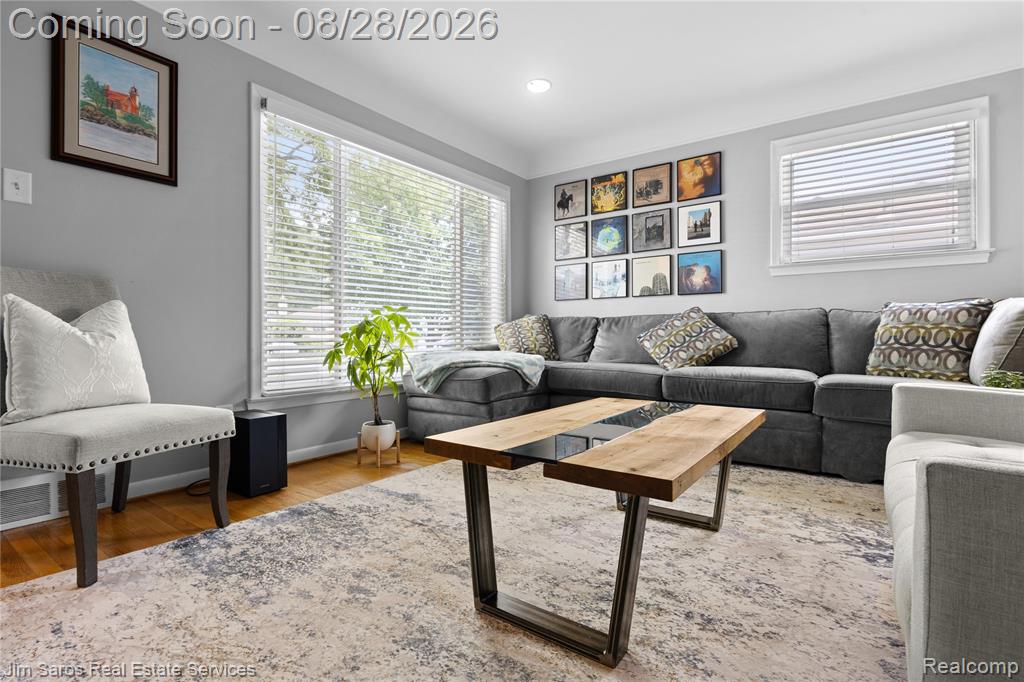 20216 Anita Street Property Photo 2