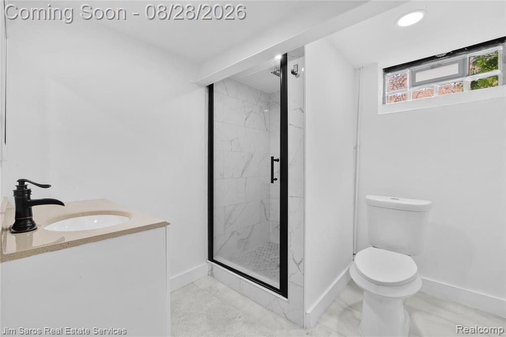 20216 Anita Street Property Photo 11