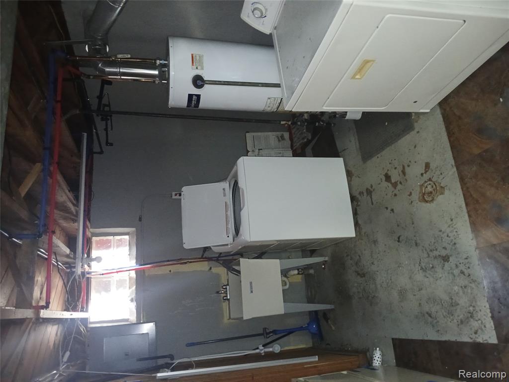 15070 Drake Street Property Photo 21