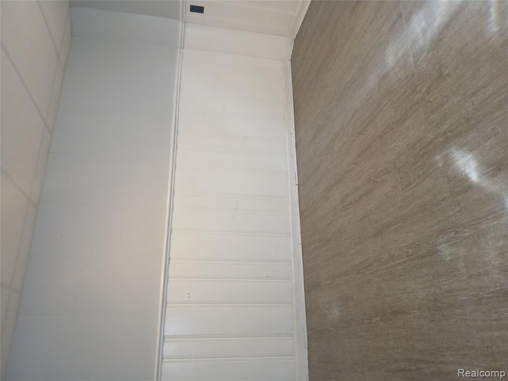 15070 Drake Street Property Photo 25