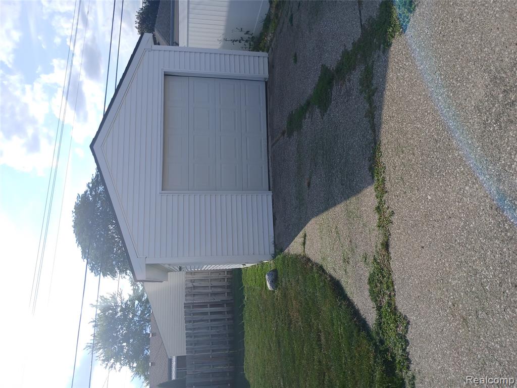 15070 Drake Street Property Photo 29
