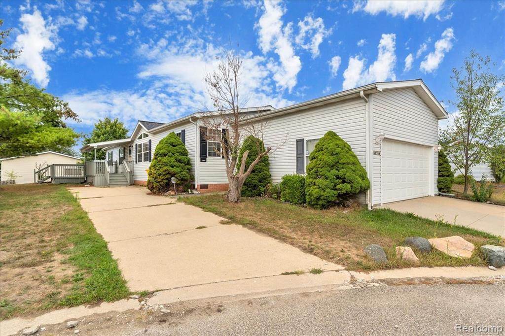8209 Bloomsbury Circle Property Photo 4