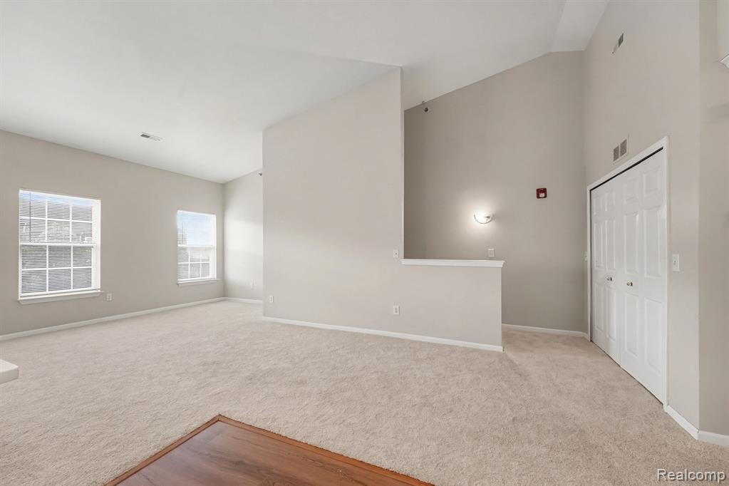 43054 Strand Drive Property Photo 5