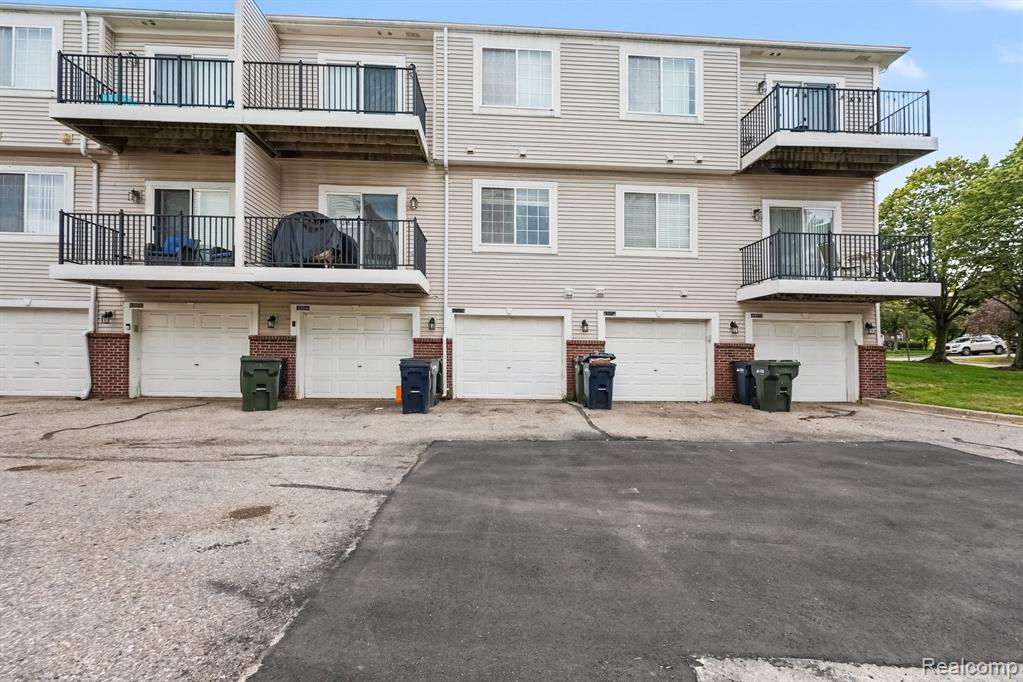 43054 Strand Drive Property Photo 24