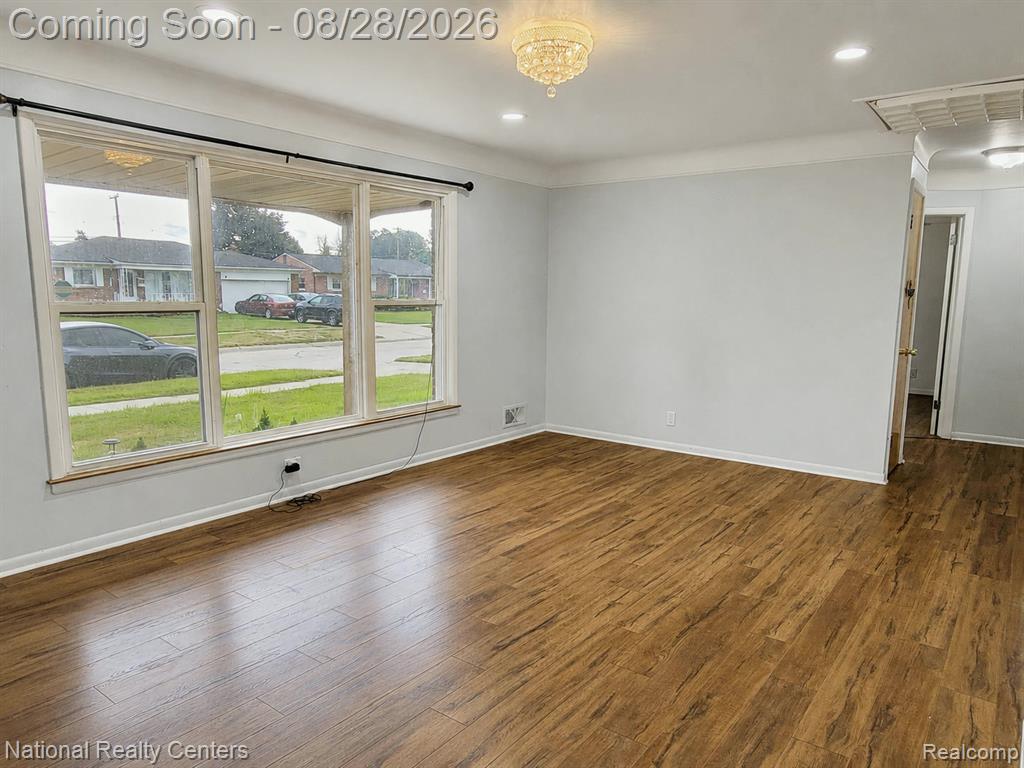 24263 Beierman Avenue Property Photo 7