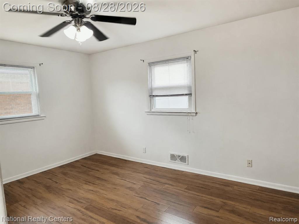 24263 Beierman Avenue Property Photo 15