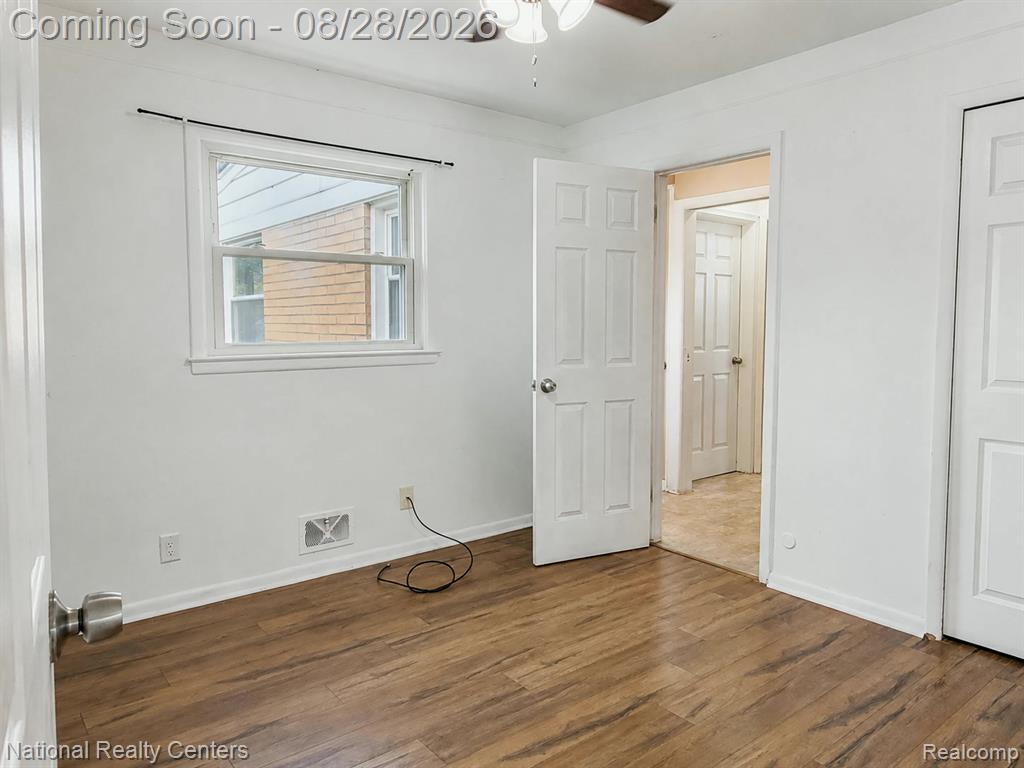 24263 Beierman Avenue Property Photo 17