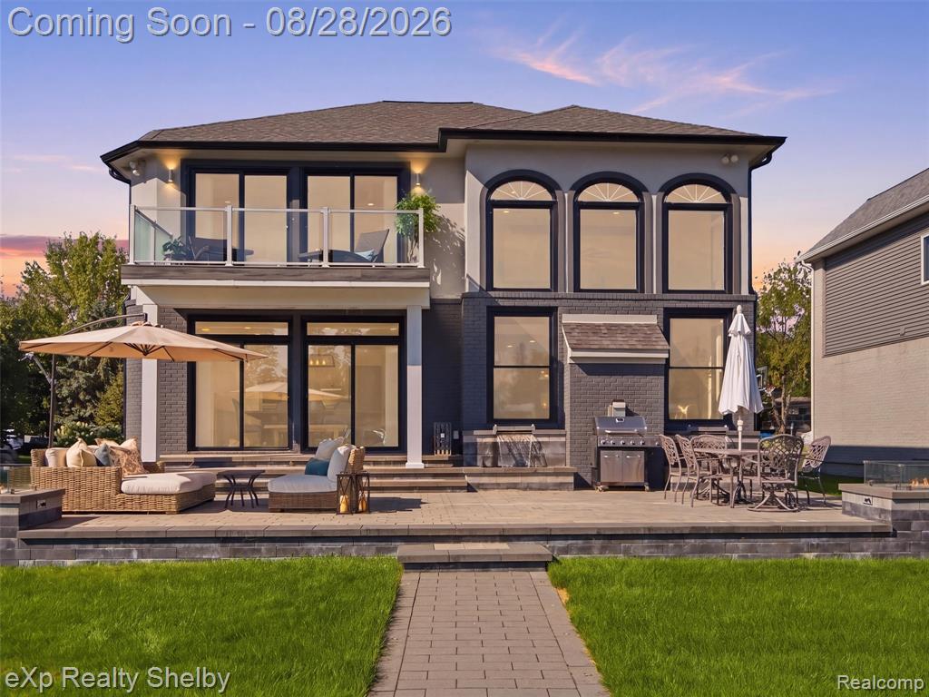 305 Beverly Estates Drive Property Photo 1