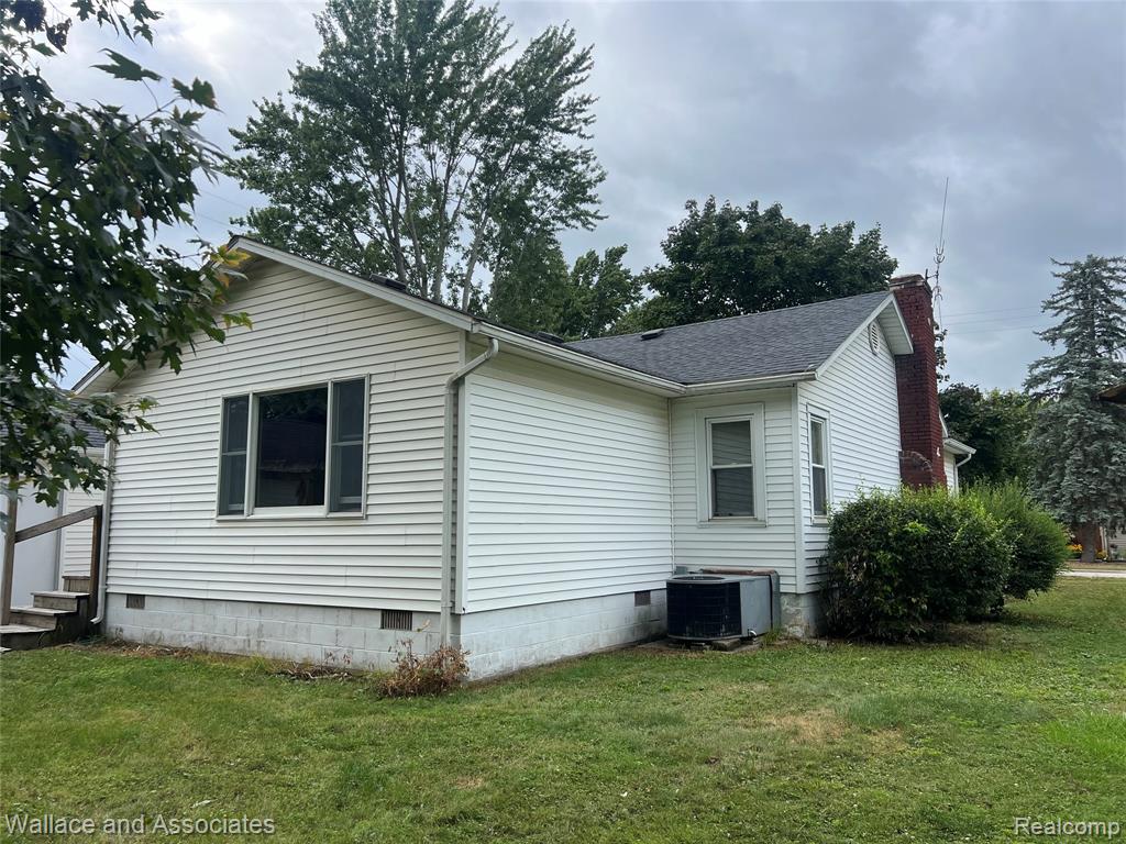 138 Truman Street Property Photo 11