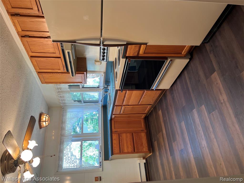 138 Truman Street Property Photo 15
