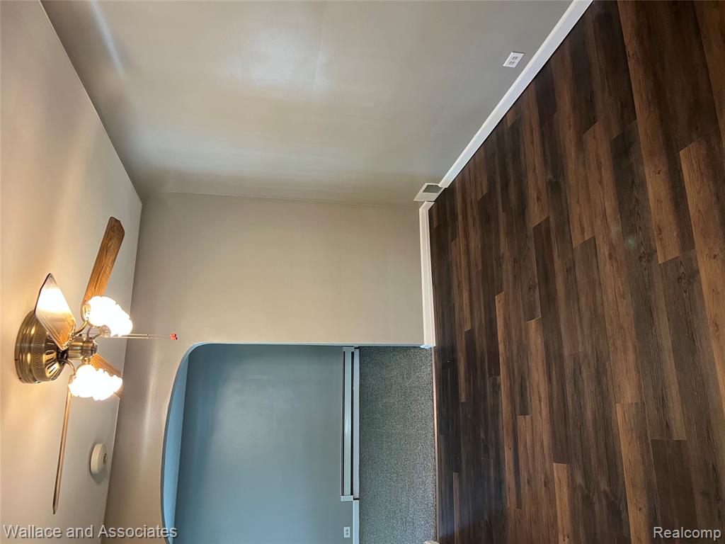 138 Truman Street Property Photo 17