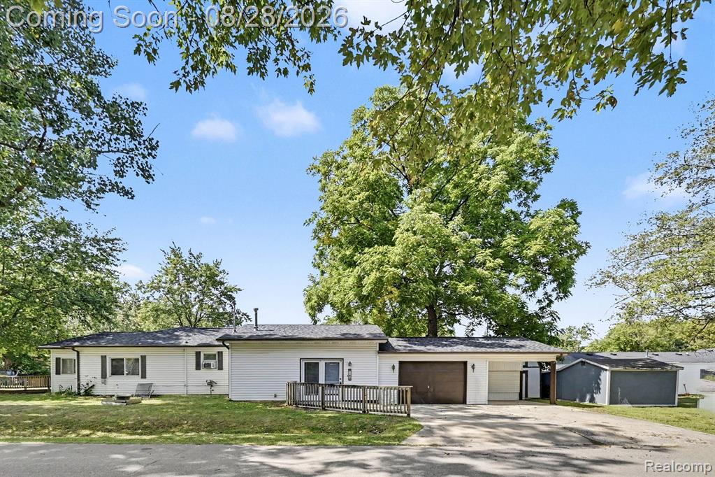 1107 Corydon Drive Property Photo 2