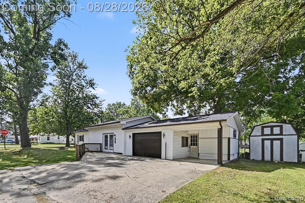 1107 Corydon Drive Property Photo 4