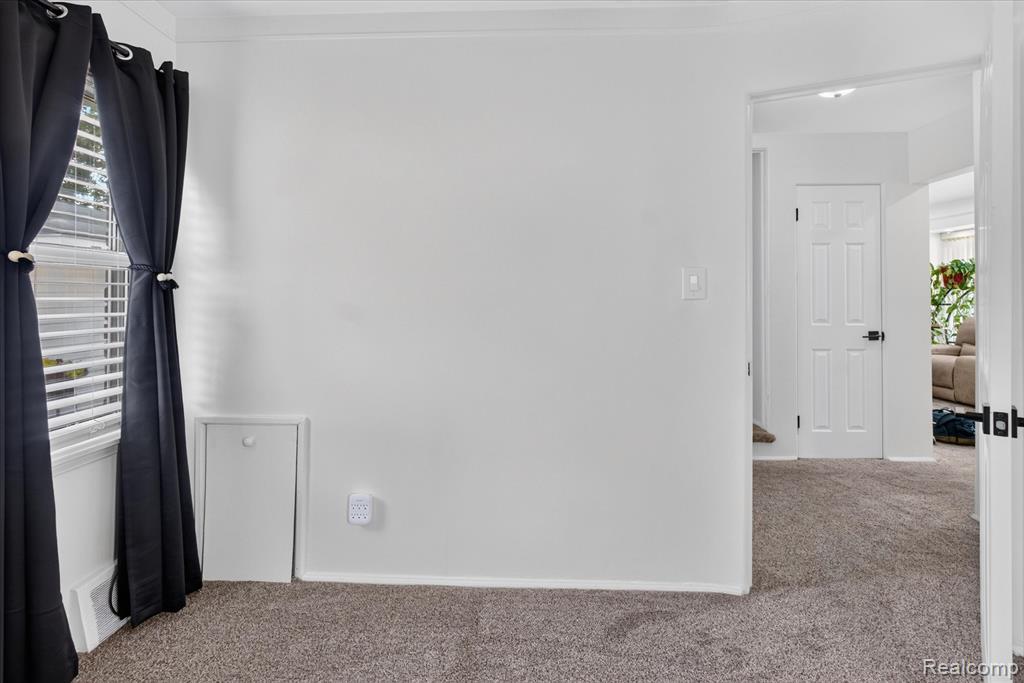8063 Pelham Road Property Photo 20