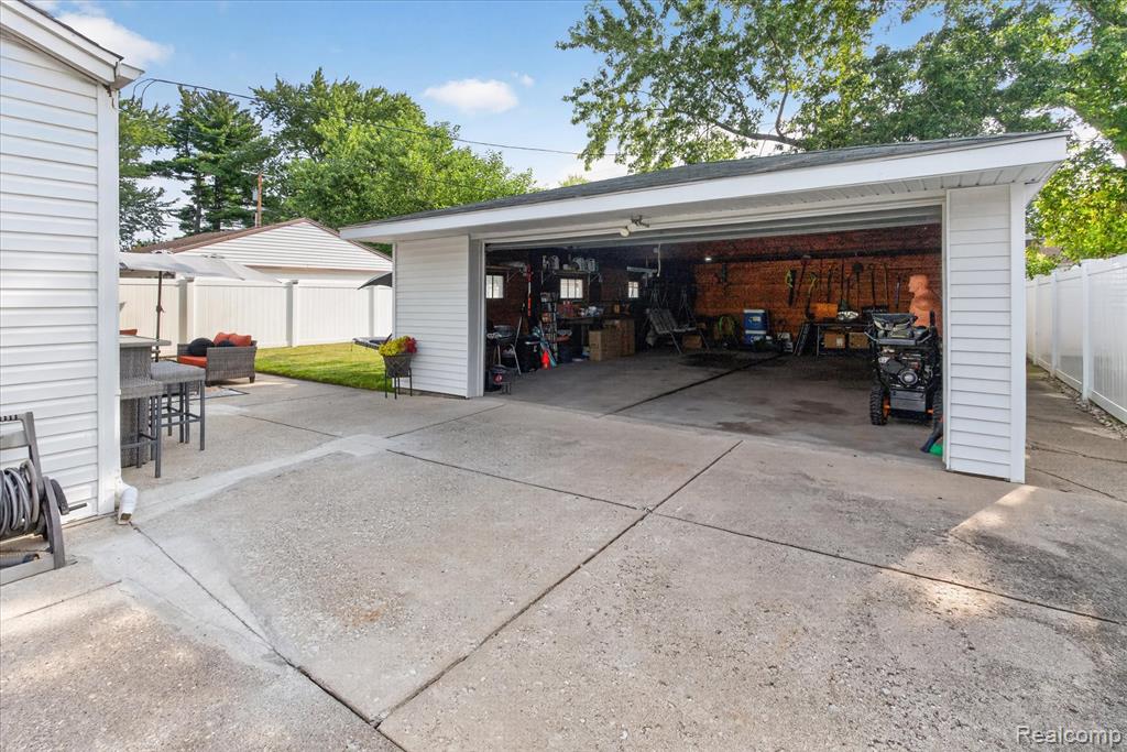 8063 Pelham Road Property Photo 43