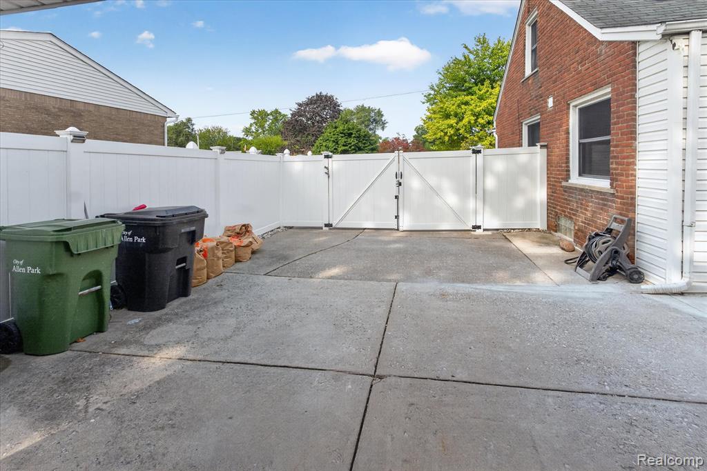 8063 Pelham Road Property Photo 45