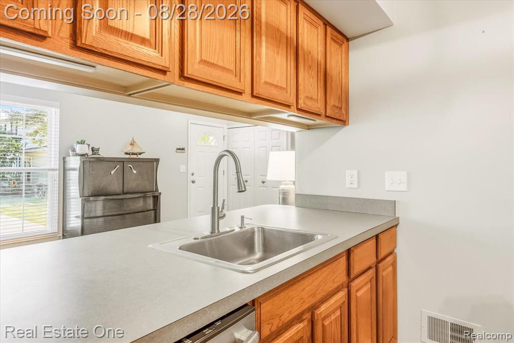 7004 Harvard Lane Property Photo 15