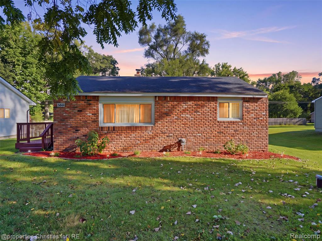 4645 Downing Drive Property Photo 1