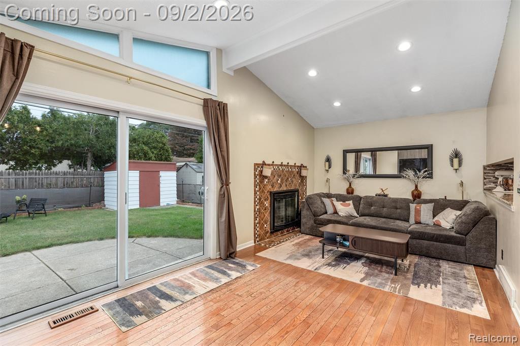 30219 Pembroke Drive Property Photo 16