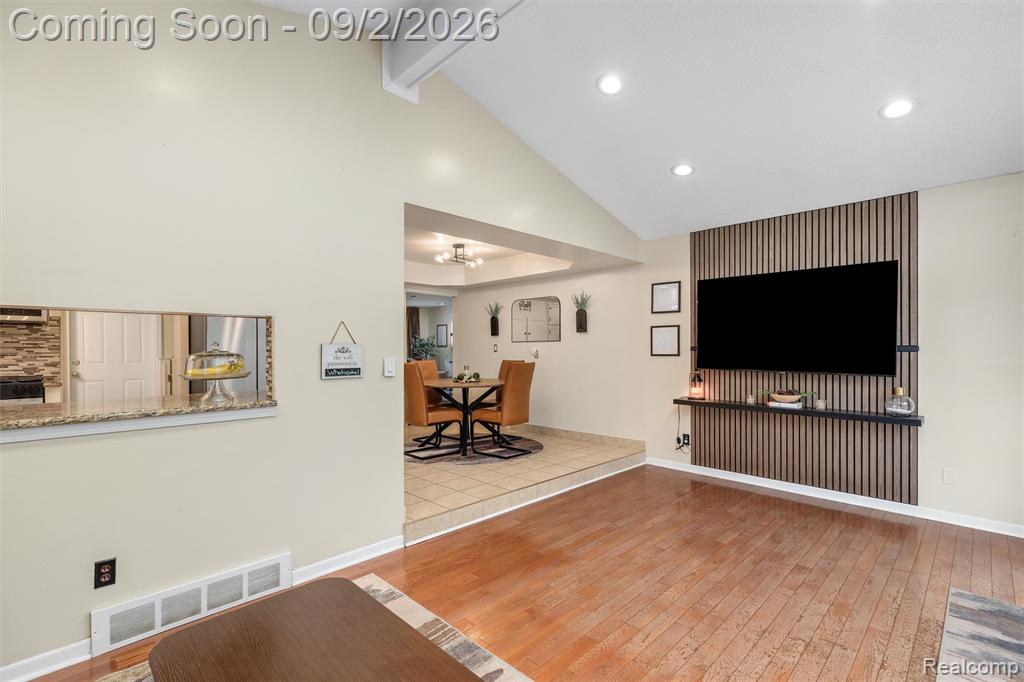 30219 Pembroke Drive Property Photo 17