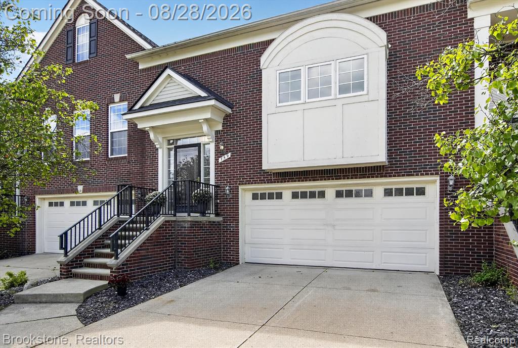 759 Paint Creek Drive Property Photo 4