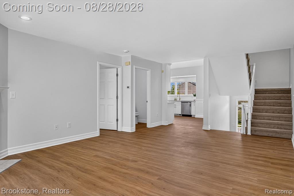 759 Paint Creek Drive Property Photo 12