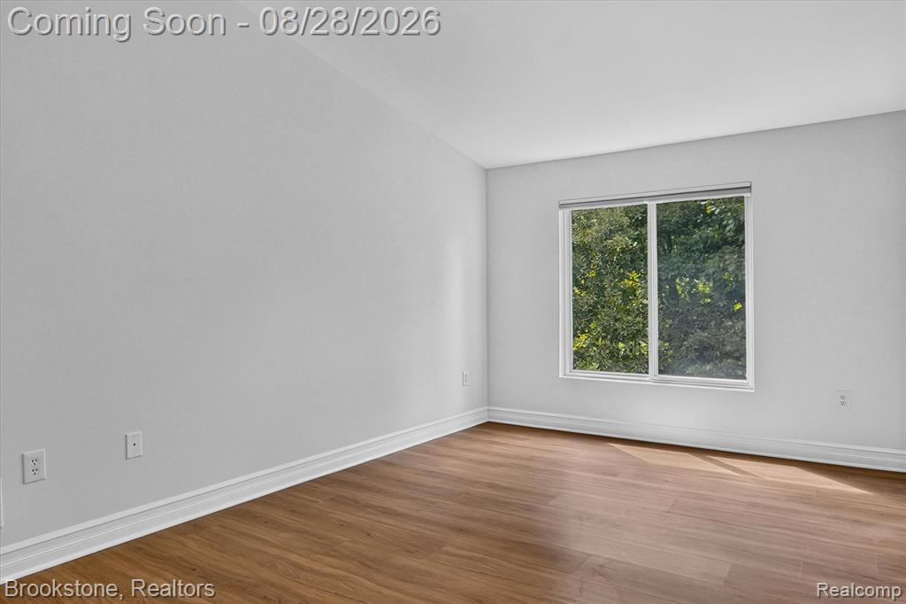 759 Paint Creek Drive Property Photo 30
