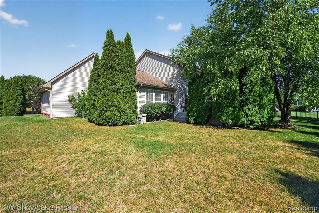 2933 Remington Oaks Lane Property Photo 44