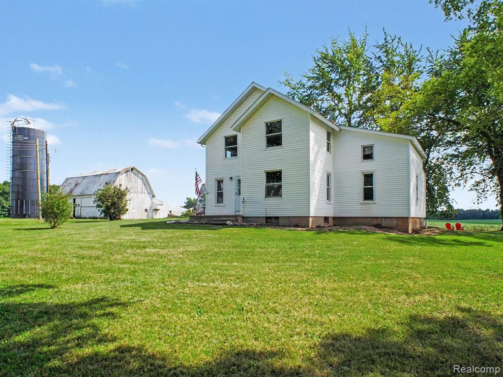 12073 Lahring Road Property Photo 1