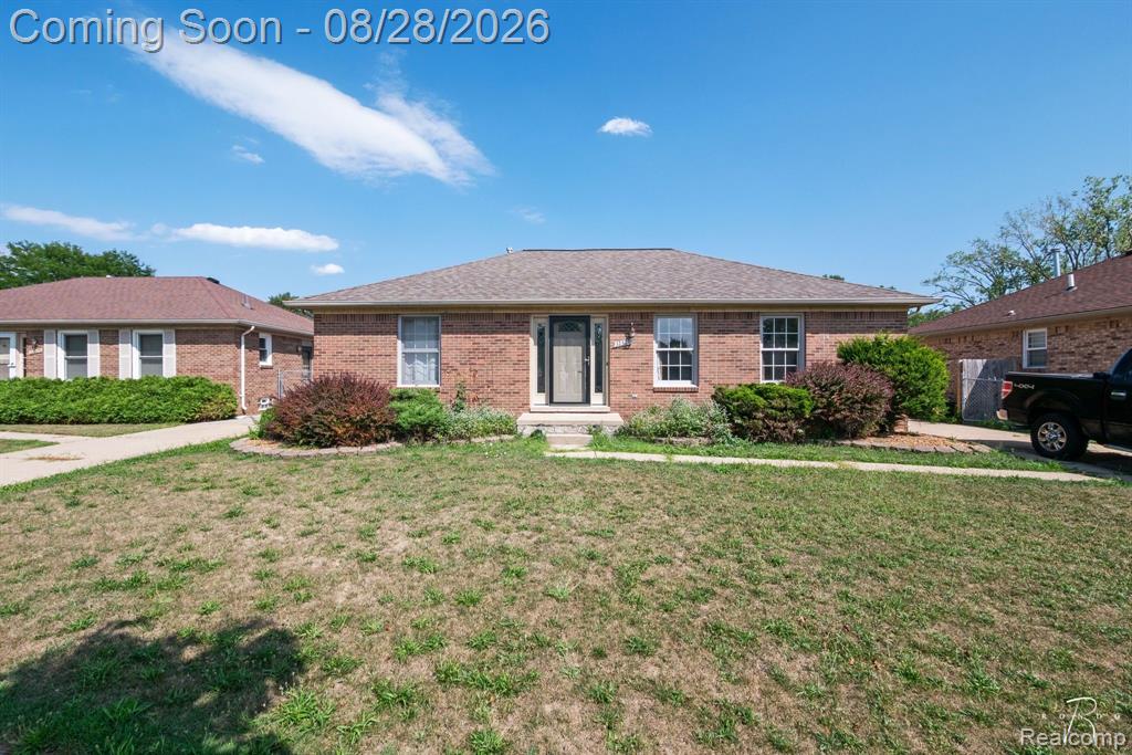 32320 Warner Court Property Photo 1