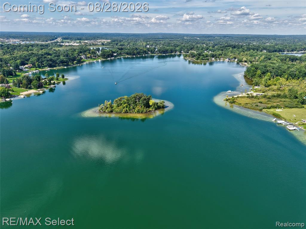 105 Lake Pines Drive Property Photo 12