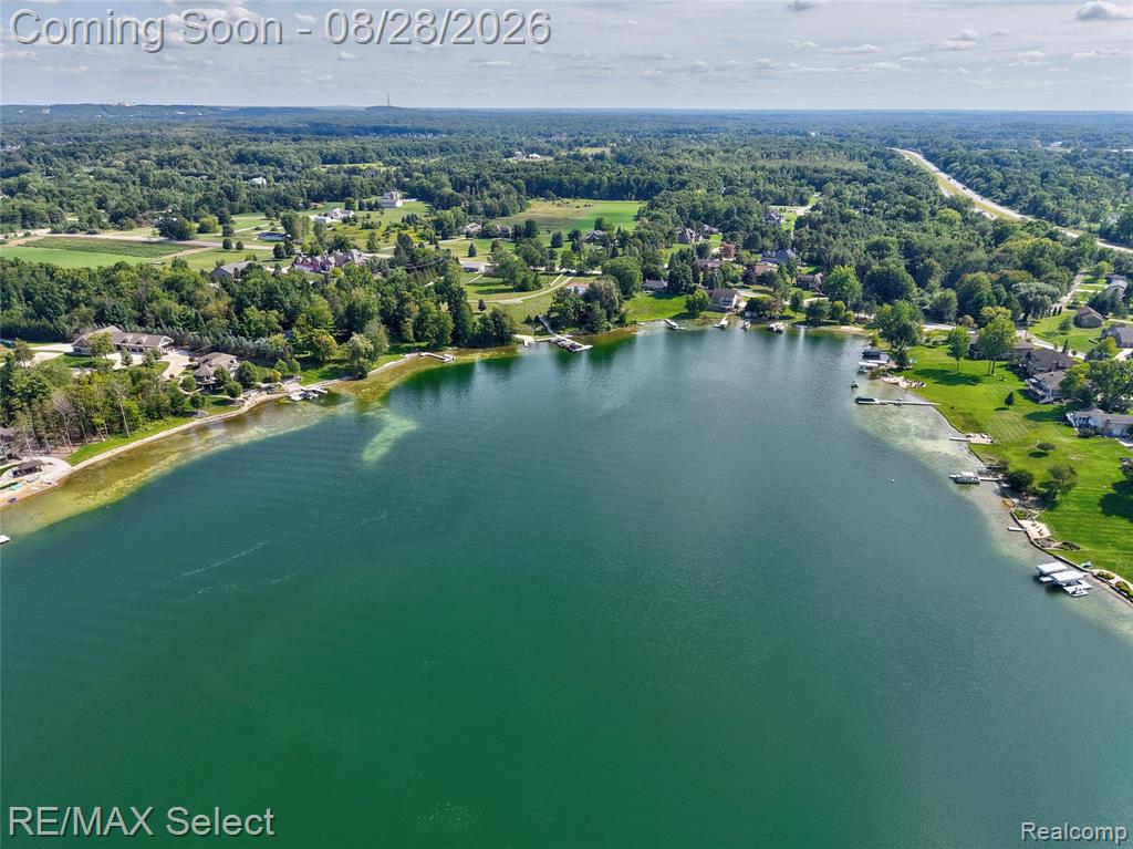 105 Lake Pines Drive Property Photo 13