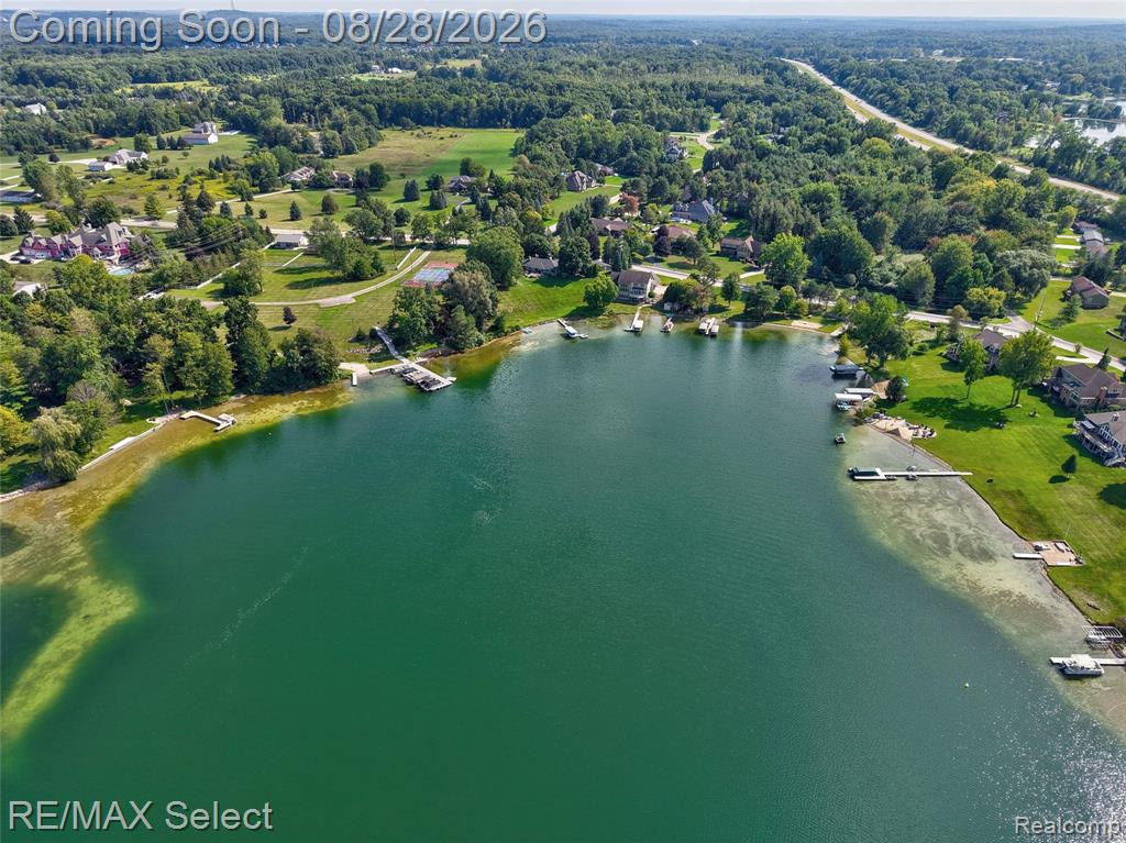105 Lake Pines Drive Property Photo 14