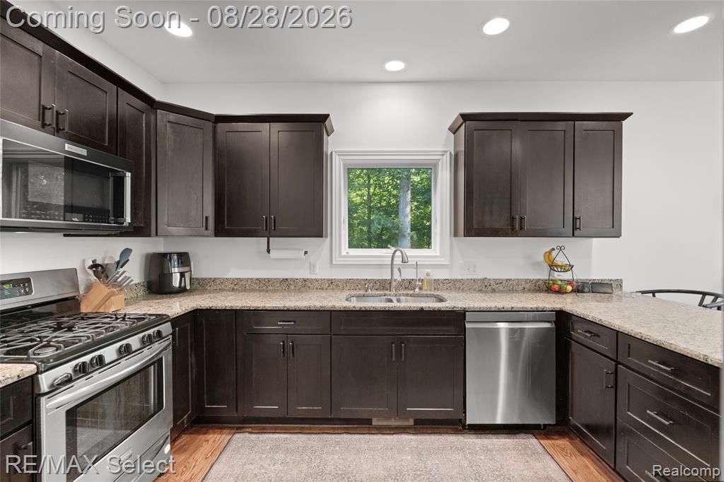 105 Lake Pines Drive Property Photo 21