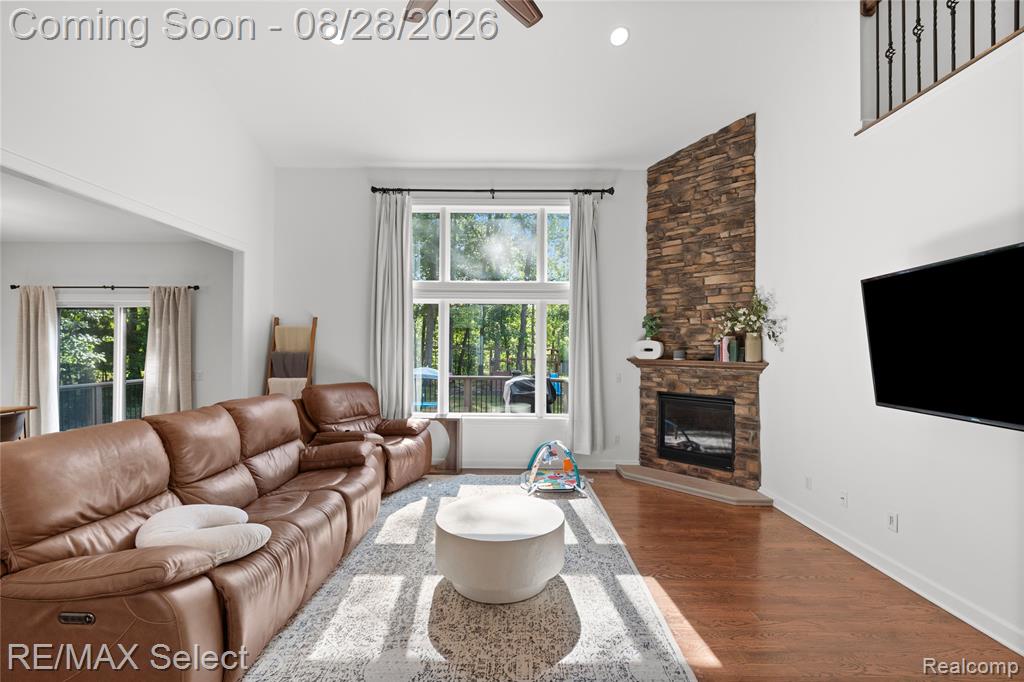 105 Lake Pines Drive Property Photo 25