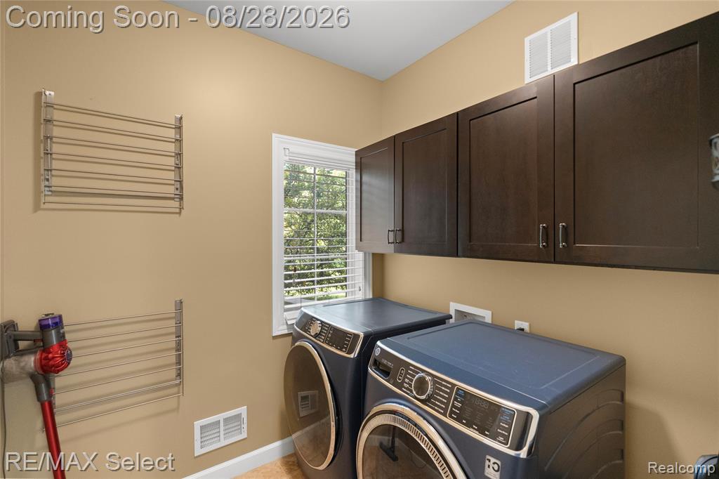105 Lake Pines Drive Property Photo 33