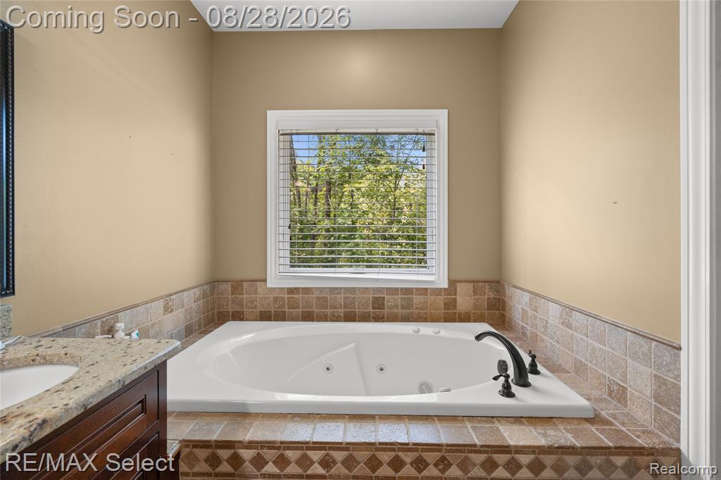 105 Lake Pines Drive Property Photo 38