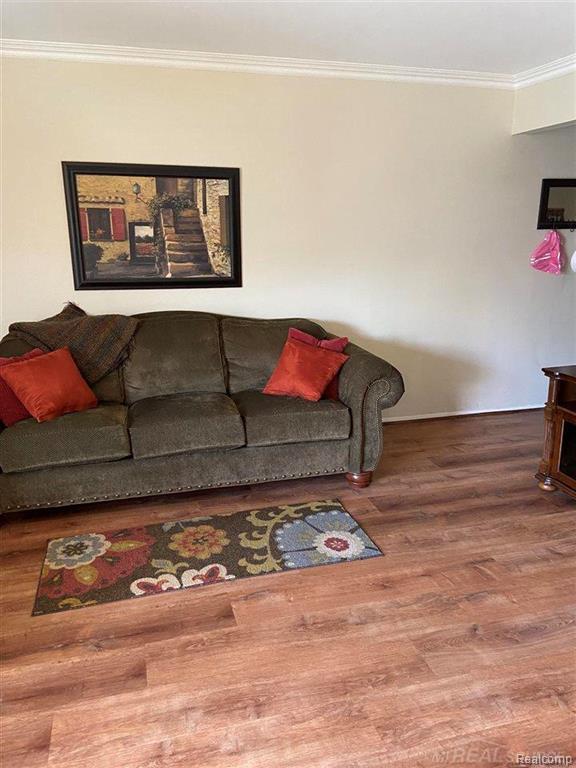 7485 Woodview Street Property Photo 18