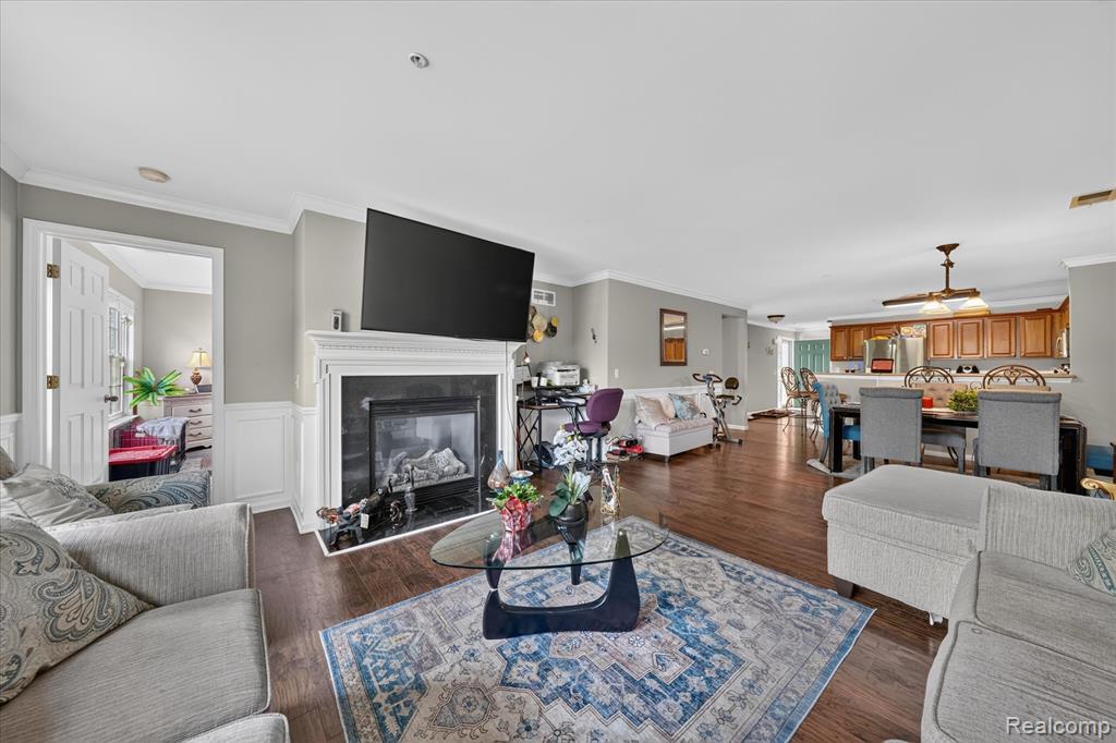 531 Brookfield Drive Property Photo 14