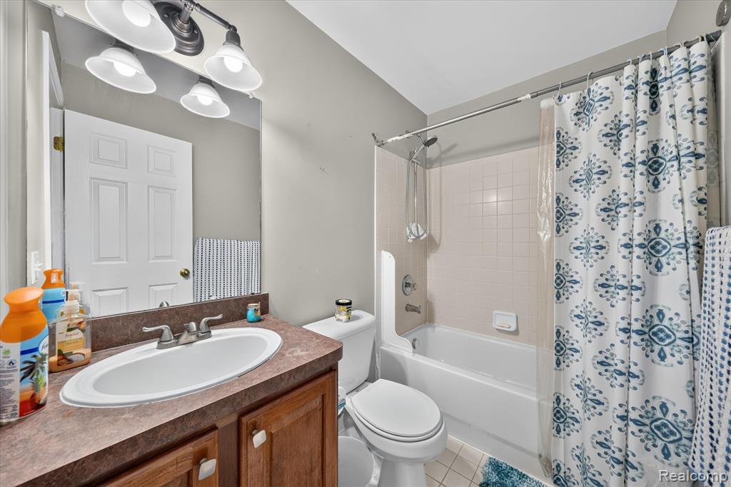 531 Brookfield Drive Property Photo 18