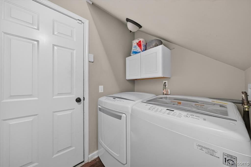 531 Brookfield Drive Property Photo 27