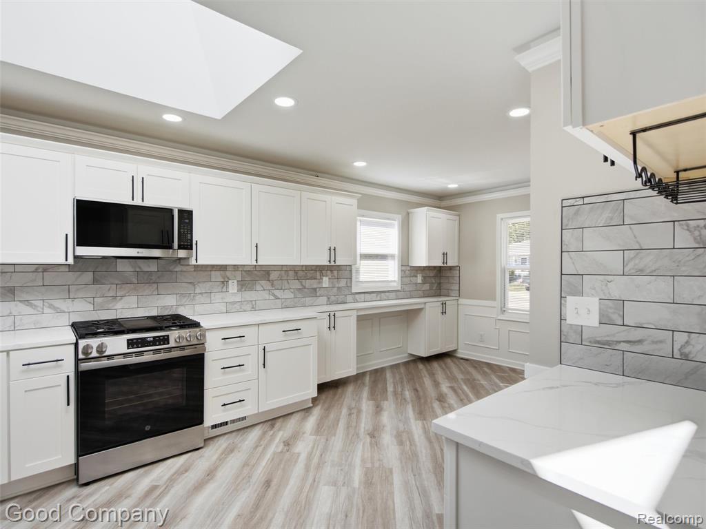 1112 Millard Avenue Property Photo 15