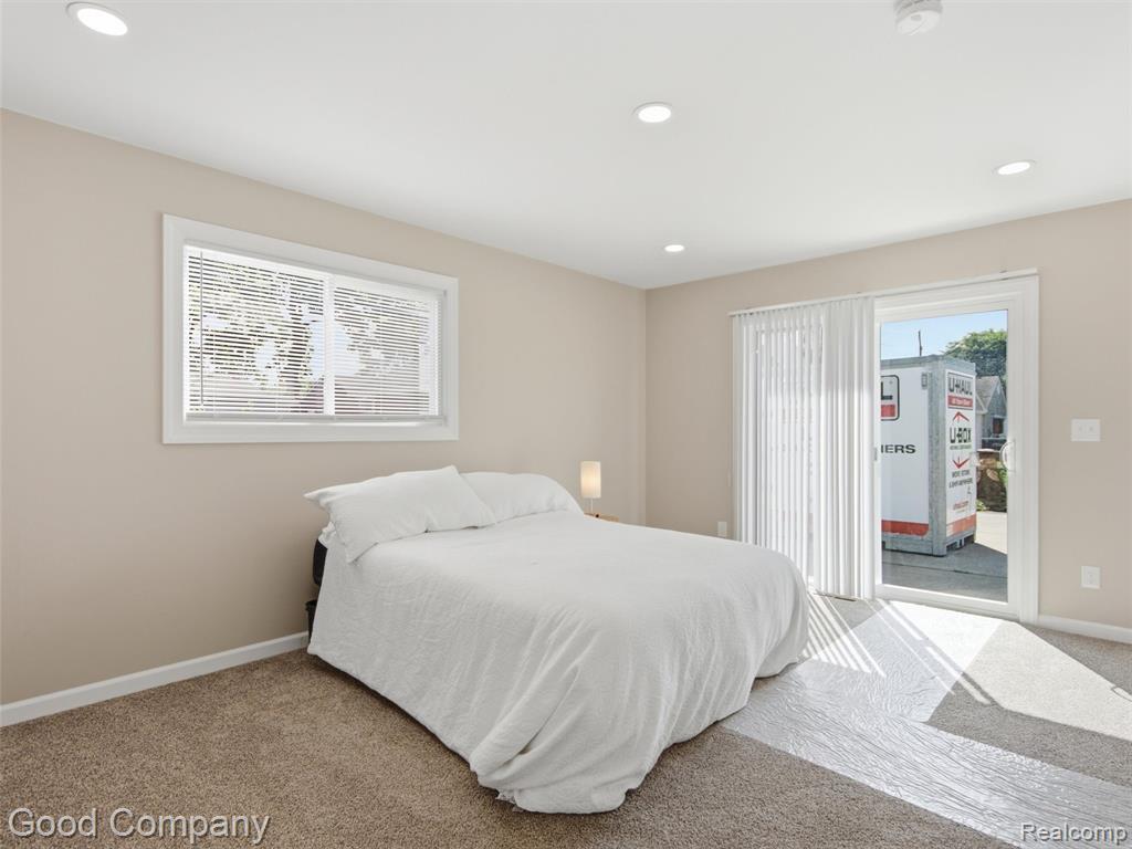 1112 Millard Avenue Property Photo 19