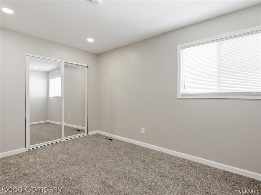 1112 Millard Avenue Property Photo 26