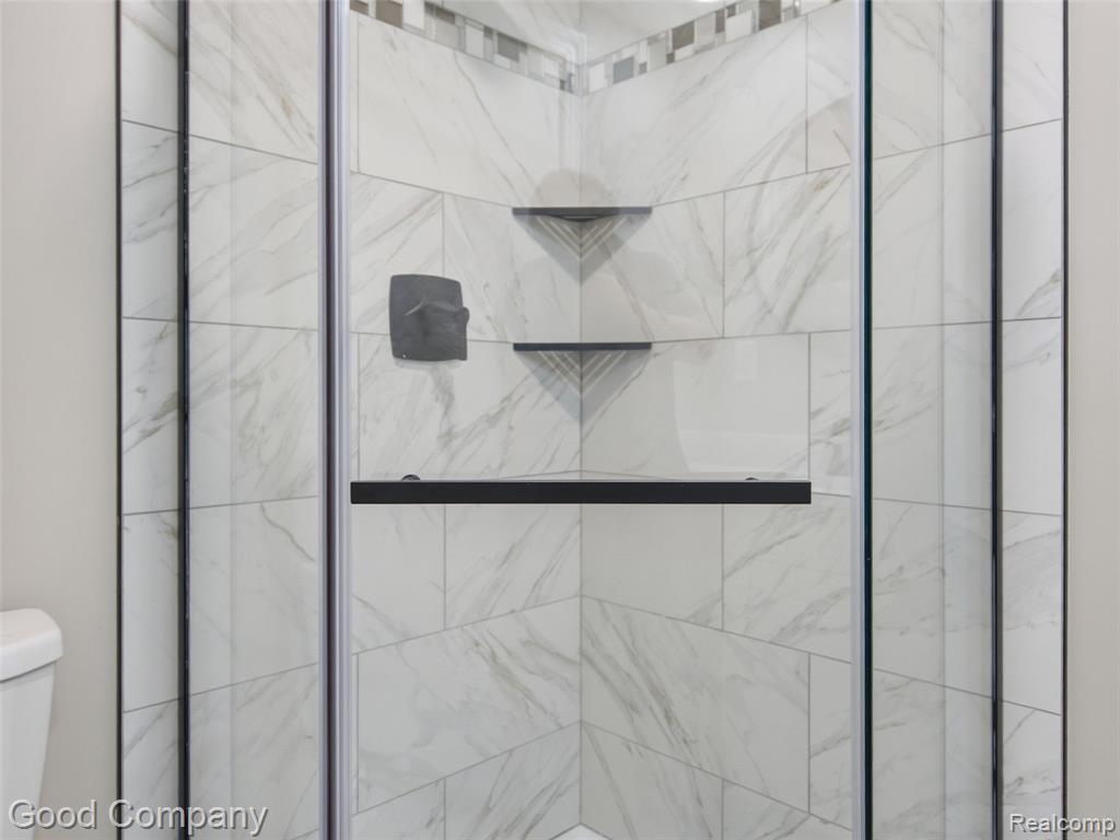 1112 Millard Avenue Property Photo 30