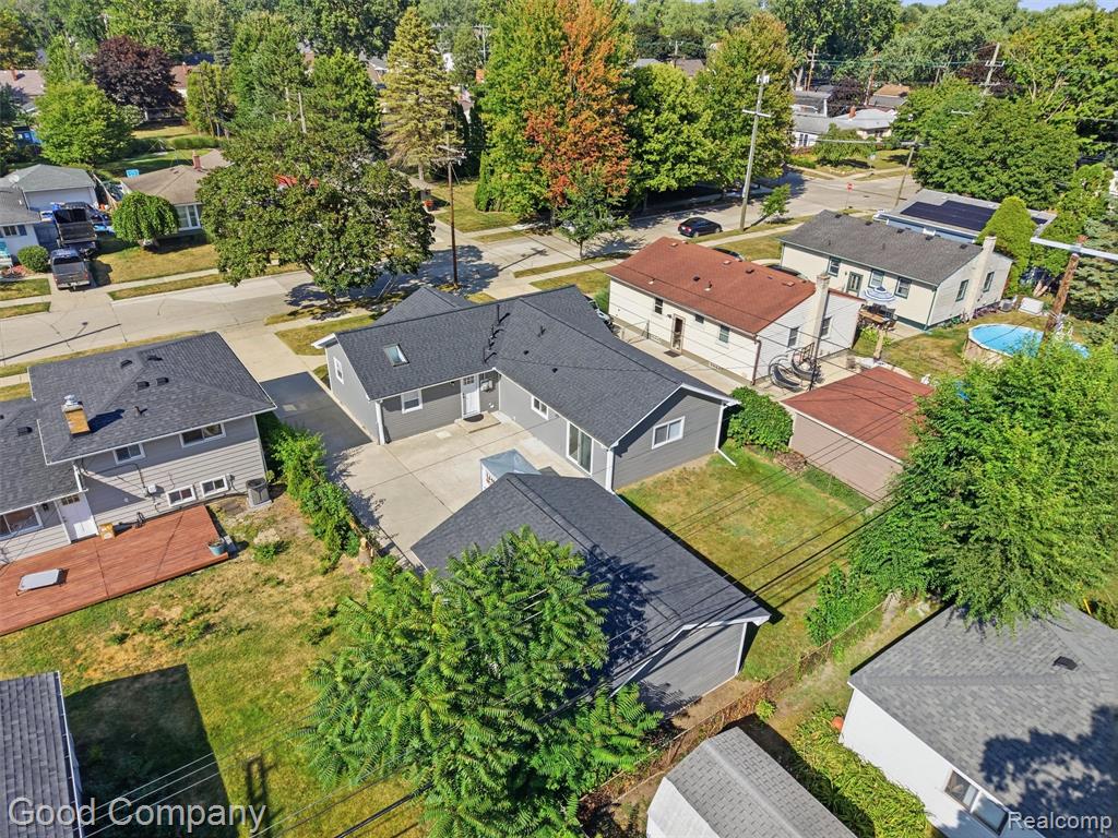 1112 Millard Avenue Property Photo 38