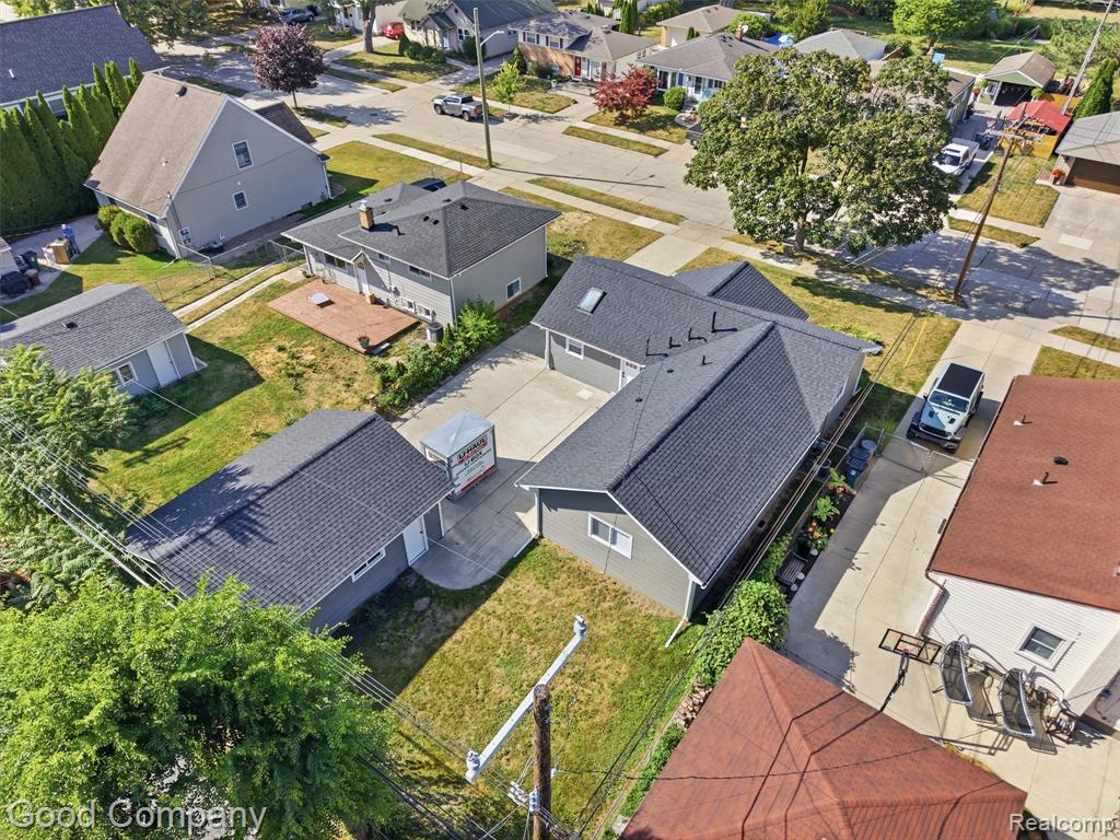 1112 Millard Avenue Property Photo 40
