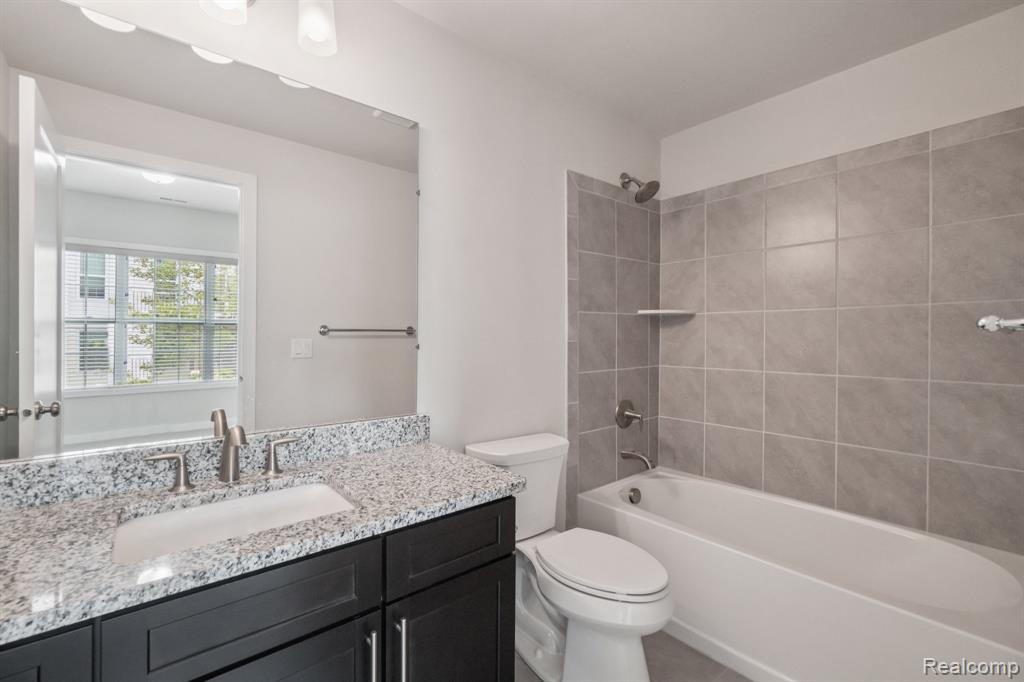 2845 Hardwick Road Property Photo 8